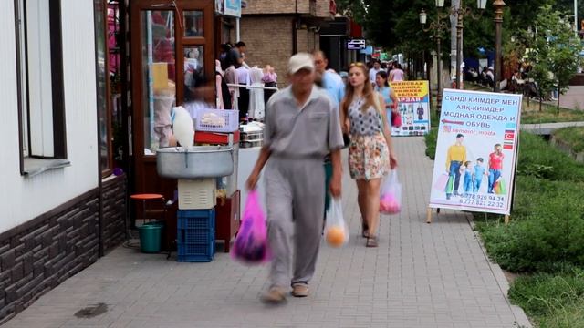 Талдыкорган - это люди. Центр города. Арбат. смотреть онлайн