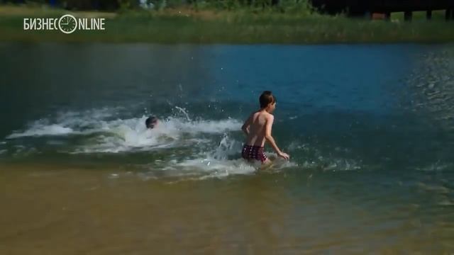 Топлес по-казански: как загорают на стихийном пляже у 