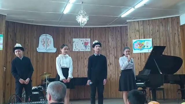 М.Абдраев/8-март/7-класс/Аяна&Айдар/ смотреть онлайн