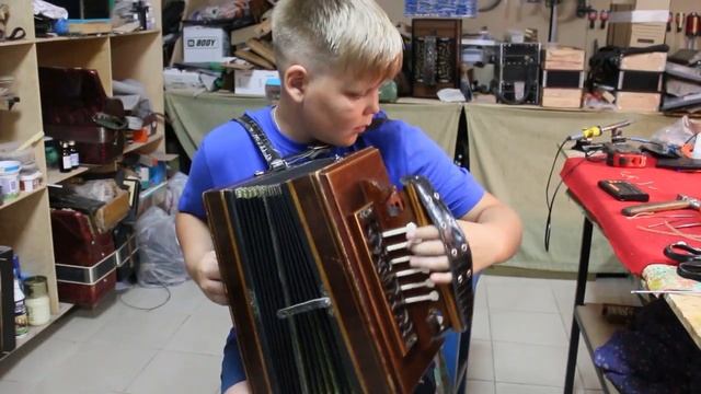 Елецкая Рояльная гармонь в руках молодых гармонистов смотреть онлайн