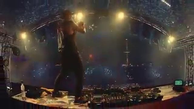 Timmy Trumpet: Infinity Tomorrowland смотреть онлайн