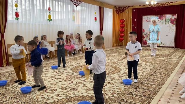 Утренник Амирали смотреть онлайн