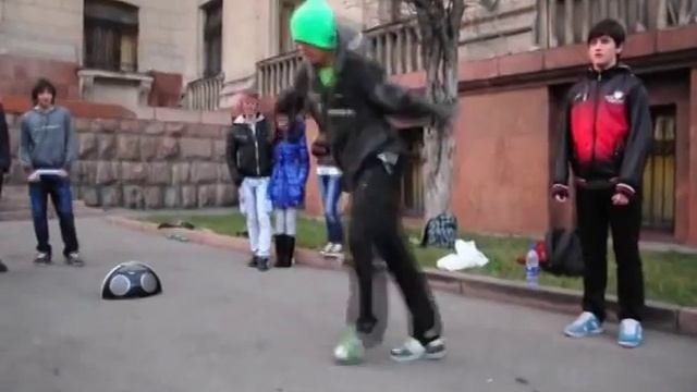 Нереальный танец - Драм степ смотреть онлайн