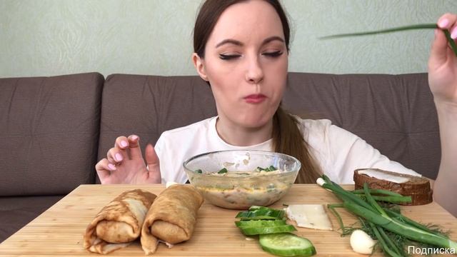 МУКБАНГ БОРЩ | САЛО | БЛИНЧИКИ С МЯСОМ | MUKBANG Pancakes With Meat