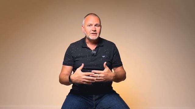 Приглашение на медитативную терапию и тренинг ведущих ОШО Вне Ума смотреть онлайн