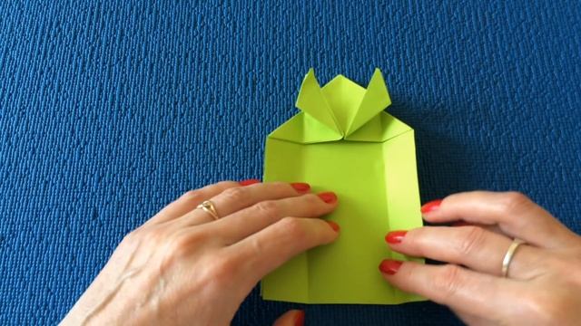 Оригами ЛЯГУШКА- ПОПРЫГУШКА || ПОДЕЛКИ ИЗ БУМАГИ СВОИМИ РУКАМИ || смотреть онлайн