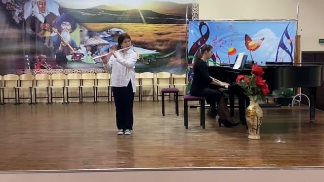 Р.Лятте Радость от прекрасного дня Исполняет Рамазан Малика смотреть онлайн