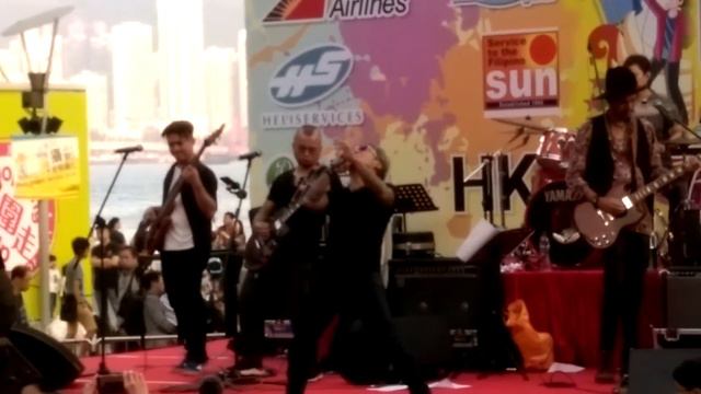 ARNEL PINEDA in HONGKONG смотреть онлайн