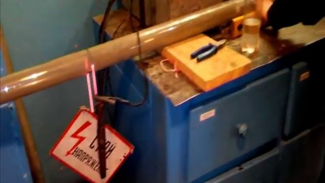 Резка стеклянной трубки смотреть онлайн