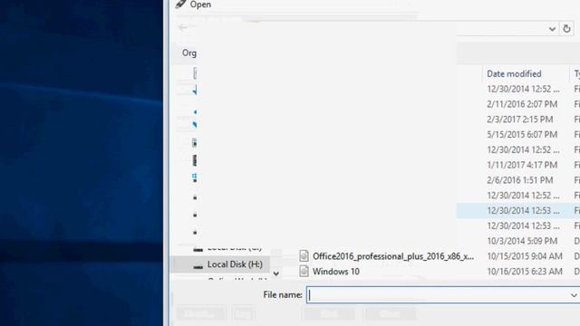 How to Download Windows 10 ISO File & Make Bootable Pen Drive (Easy) смотреть онлайн