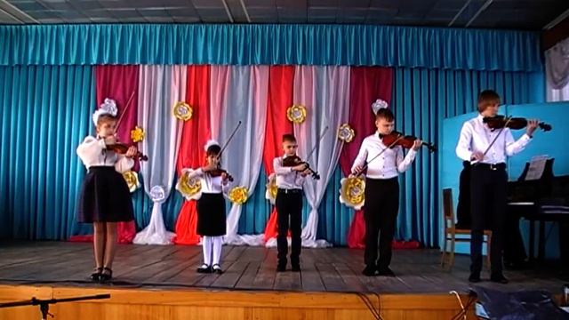 Крылатов Колыбельная, ансамбль "Камертон" Базарнокарабулакская ДШИ смотреть онлайн