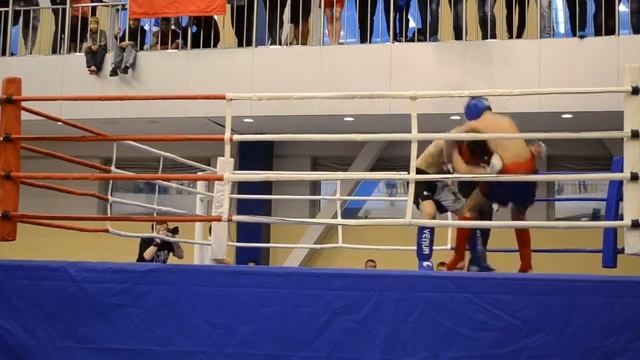 MMA 09 11 13 СОК «Арена»  Дымшаков Иван раунд 1
