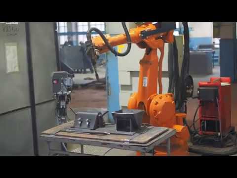 Сварочный робот изготавливает ковш элеватора пыли. смотреть онлайн