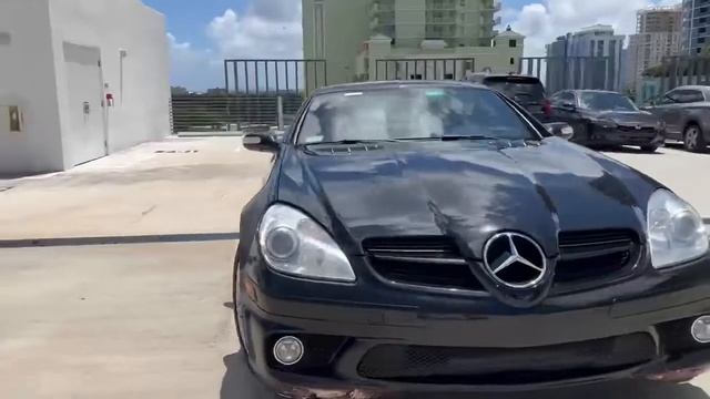 Mercedes Benz - SLK AMG 55 V8 смотреть онлайн