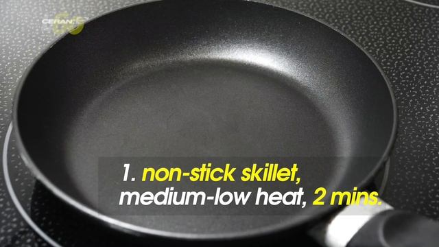 This is the Best Way to Reheat Pizza, No It's not the Microwave! смотреть онлайн