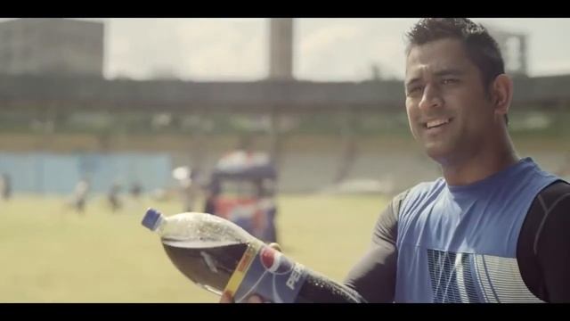 Pepsi 60 Crore Tak Ka Recharge - Dhoni смотреть онлайн