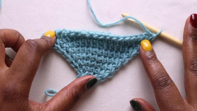 How to Tunisian Crochet Corner to Corner (Tunisian Crochet on the Bias) - Beginner Tutorial смотреть онлайн