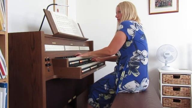 Francesca Massey plays Robert Schumann: Sketch for Pedal-Piano No. 4 смотреть онлайн