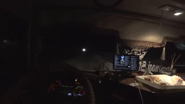 ЗАМЕНА ЛАМПОЧЕК DAF. ВСТРЕТИЛ СВОЮ ЛЮБОВЬ?#volvo #700дорог #даф #автолайф смотреть онлайн