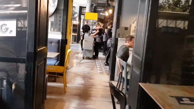 Лучшие блинчики в Польше?! ? Manekin в Лодзе смотреть онлайн