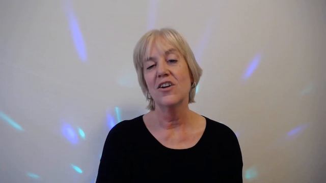 Weekly Oracle Card Reveal for 4/16/22 Through 4/23/22 смотреть онлайн