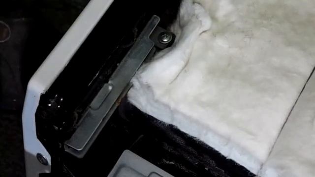 Ремонт дверцы газовой плиты. Whirlpool смотреть онлайн