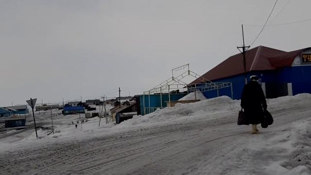 село Караул. Идем в магазин. Вся жизнь в дороге. смотреть онлайн