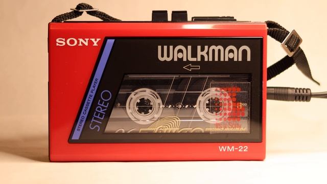 Sony Walkman WM-22 and Headphones *Matching Original Box* - **VRARE RED** смотреть онлайн