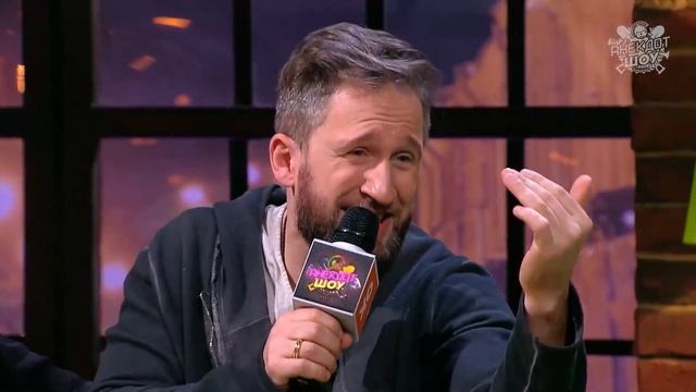 Анекдот от Оскара Кучеры про неудачные репетиции нового дирижера