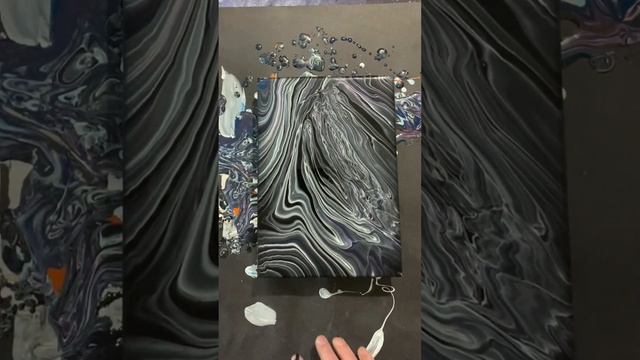 #SHORTS !  Полосатый Свитчару! Досматривает до конца