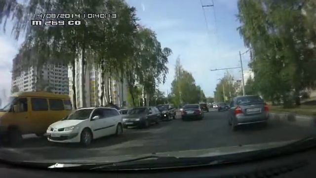 Хам поворачивает из левого ряда направо Брянск смотреть онлайн