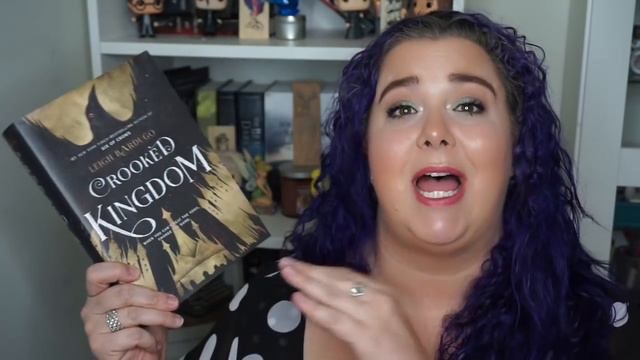 Cry Worthy Books смотреть онлайн