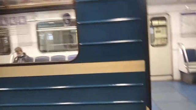 железнодорожная станция проспект славы до станция метро. Купчино и Московская смотреть онлайн