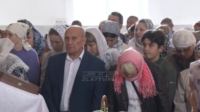 Православные отметили Преображение Господне, или Яблочный Спас смотреть онлайн