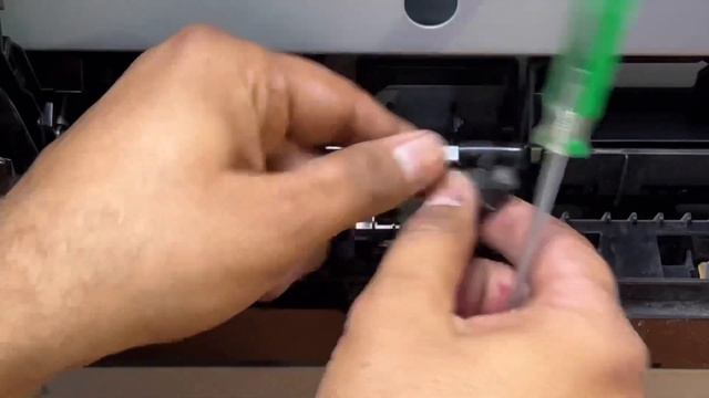 How to Fix HP LaserJet Pro 200 color MFP M276n Paper Jam Error Tray 2 Feeder Roller Replacement? смотреть онлайн