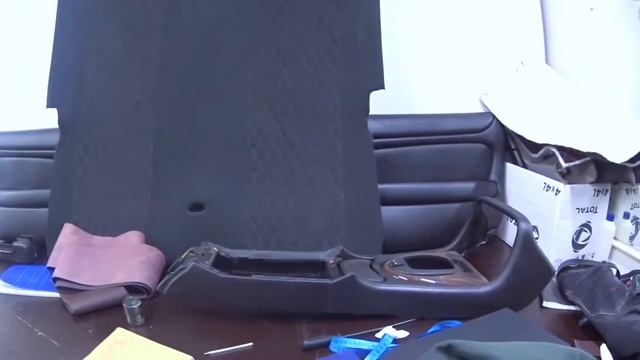 Перешив салона Jaguar XKR нашего шефа смотреть онлайн