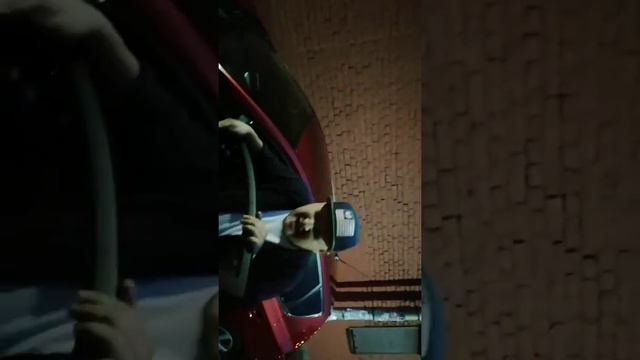 Фристайл на улице . Пацаны делают грязь #уличныйрэп смотреть онлайн