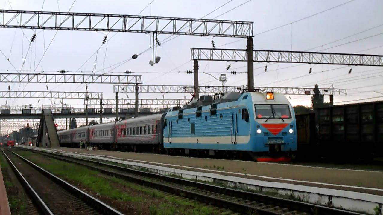 ЭП1П-028 с поездом №607 Владикавказ - Анапа смотреть онлайн