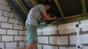 Устранения щелей между мауэрлатом и кровлей / Серия 114