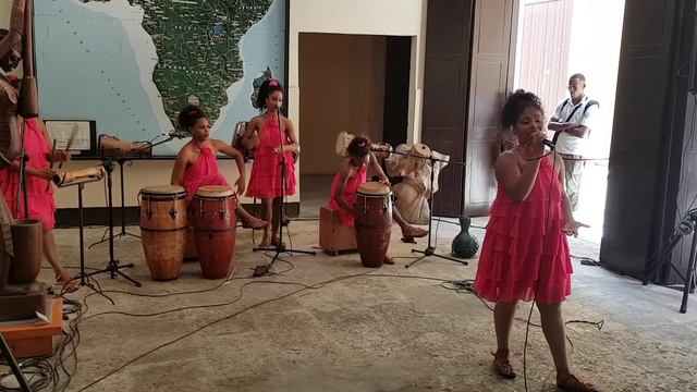 Куба! Такая музыкальная и танцевальная! смотреть онлайн