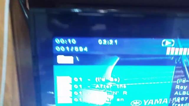 Yamaha DVD-E810 смотреть онлайн