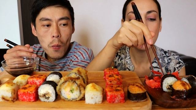 мукбанг РОЛЛЫ суши   ответы на вопросы