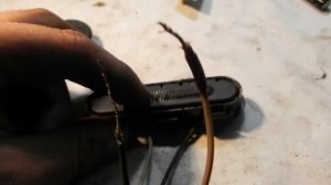 НЕ РАБОТАЕТ ЗАМОК ЗАДНЕЙ ДВЕРИ КРАЙСЛЕР ВОЯДЖЕР