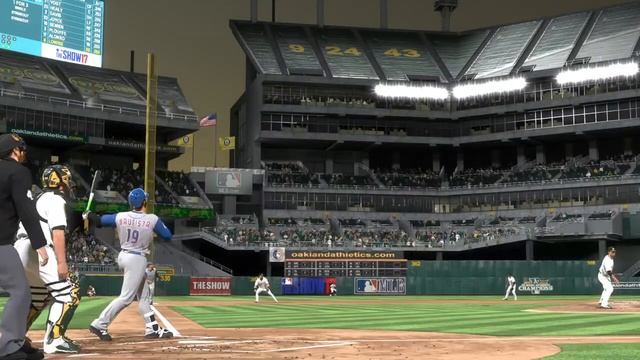 MLB® The Show 17 - "the Bat Flip" смотреть онлайн