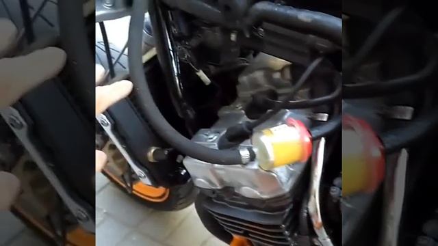 Как запустить завезти прокатиться на мотоцикле мопеде без бака смотреть онлайн