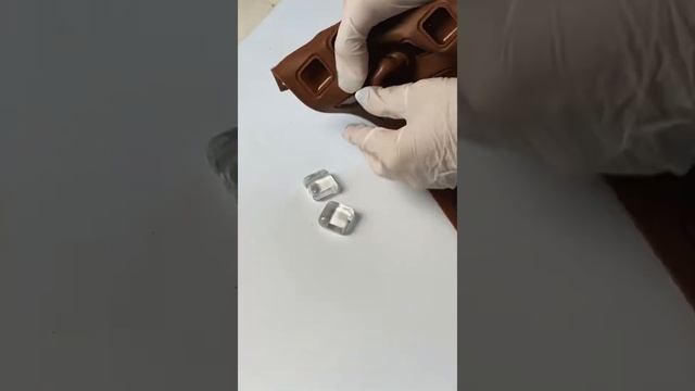 Подставка под телефон ☎️ из эпоксидной смолы смотреть онлайн