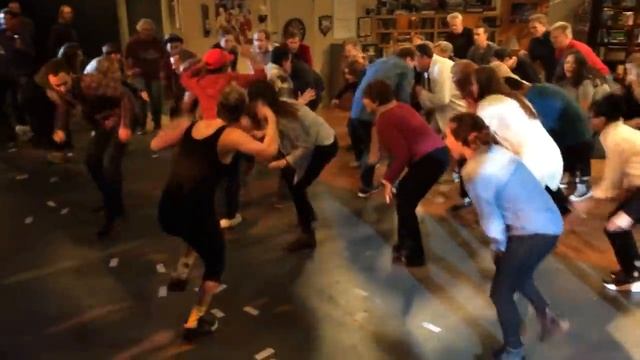 [The Big Bang Theory] Flash Mob 2014 смотреть онлайн