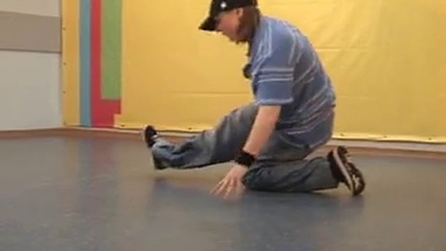 Обучающее видео break dance(брейк-данс): связка 1 смотреть онлайн