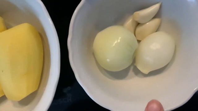 ДОМАШНИЙ ВЛОГ, ЖАРИМ ВКУСНЕЙШИЕ КОТЛЕТКИ, ВИТЯ НЕ НОЧУЕТ ДОМА смотреть онлайн