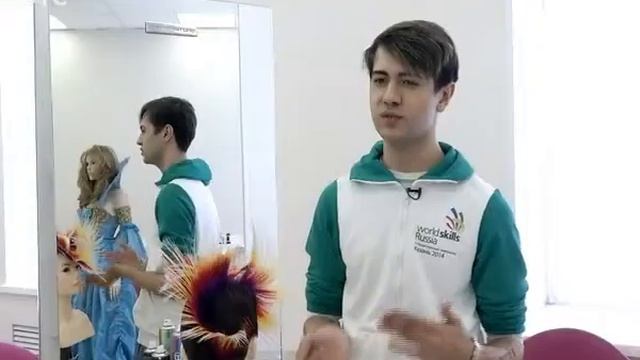 В Новосибирском колледже парикмахерского искусства готовятся к окружному этапу Чемпионата WSR-2015 смотреть онлайн